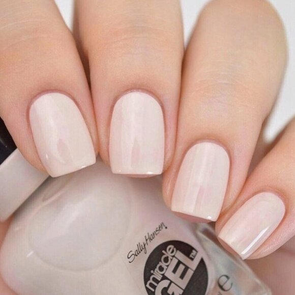 💖3/$15💖 Sally Hansen Miracle Gel Polish *219/110 Birthday Suit* - Picture 4 of 8